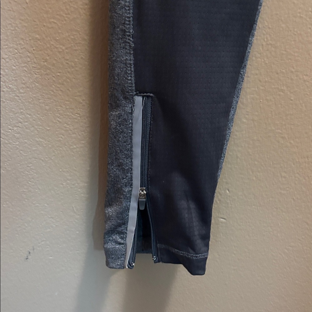 Jockey Gray Leggings - Picture 3 of 5